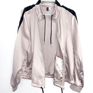 H&M Divided Lightweight Jacket